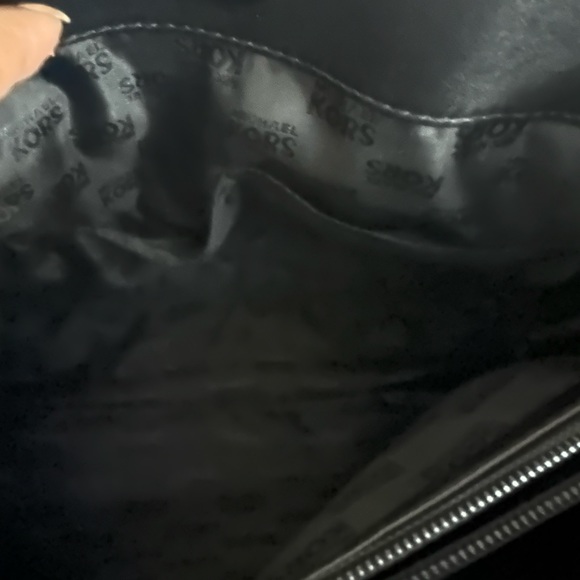 Michael Kors Hamilton tote (Rare) - Picture 6 of 13